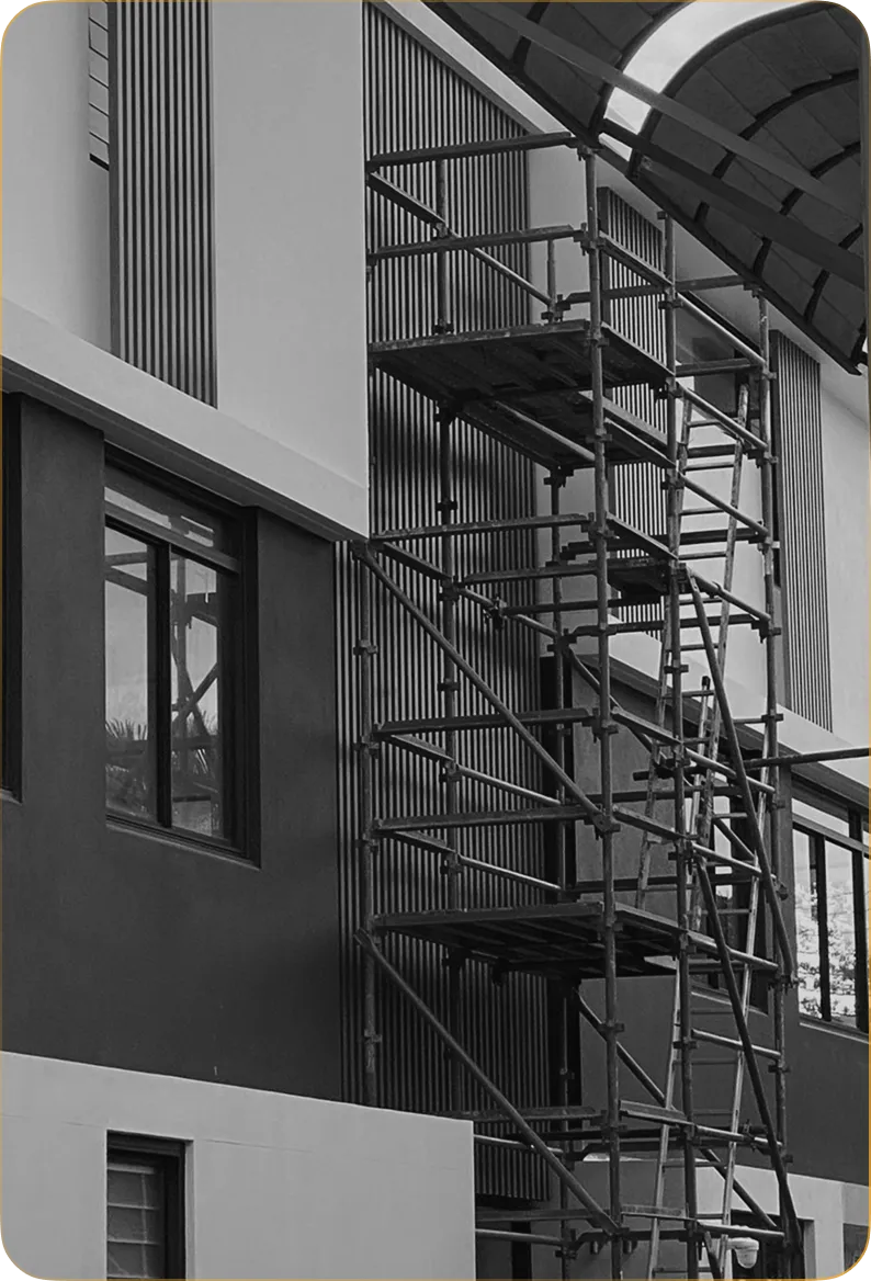 Scaffolding to a Woodonali woodgrain aluminium cladding installation in progress